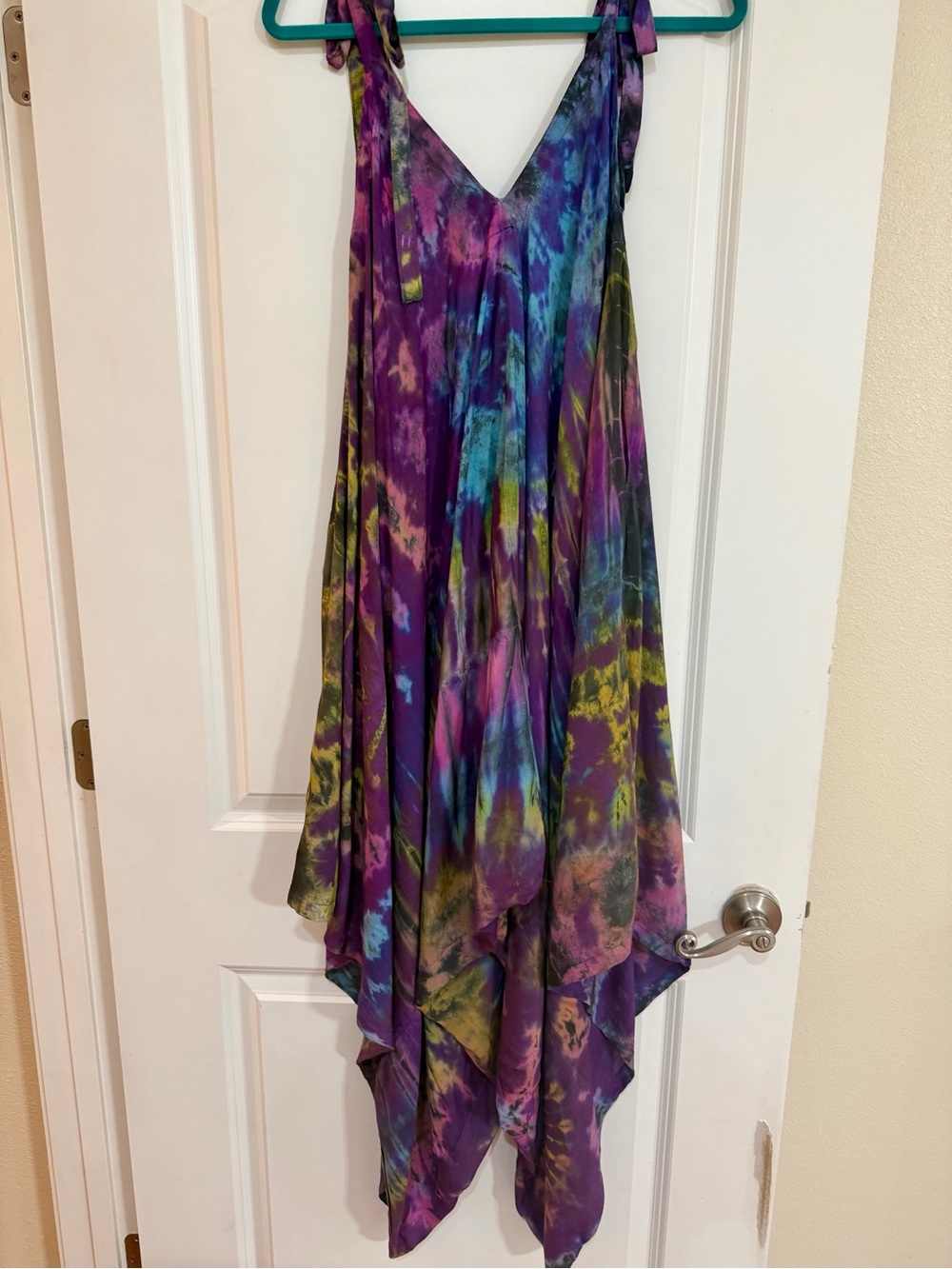 Source Unknown Purple Tie-Dye V-Neck Handkerchief Hem Jumpsuit Romper